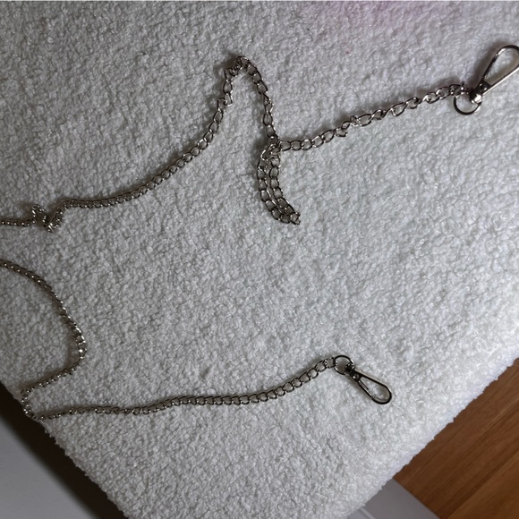 Pink heart shaped bag - Picture 5 of 6